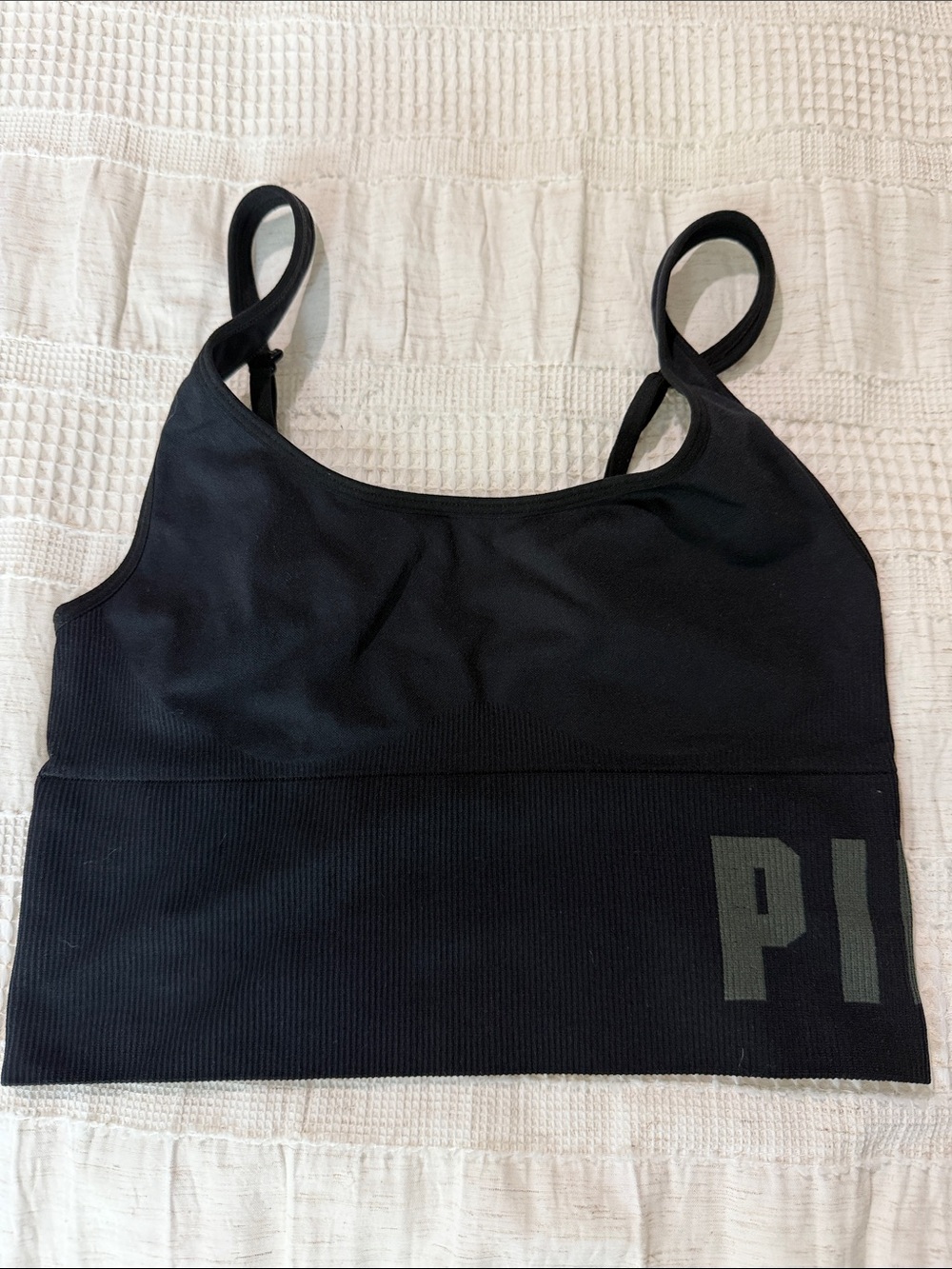 Black Seamless sports bra - Women's Intimates